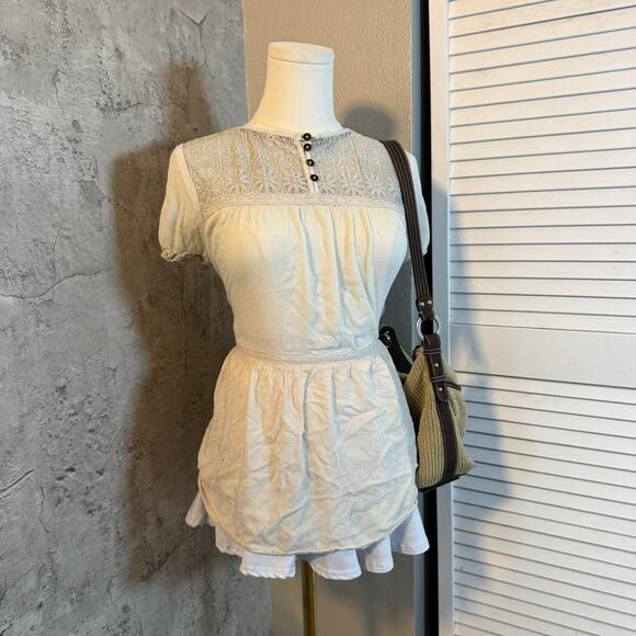Cream Xhilaration Short Sleeve Top with Ruffle Details - Picture 4 of 7
